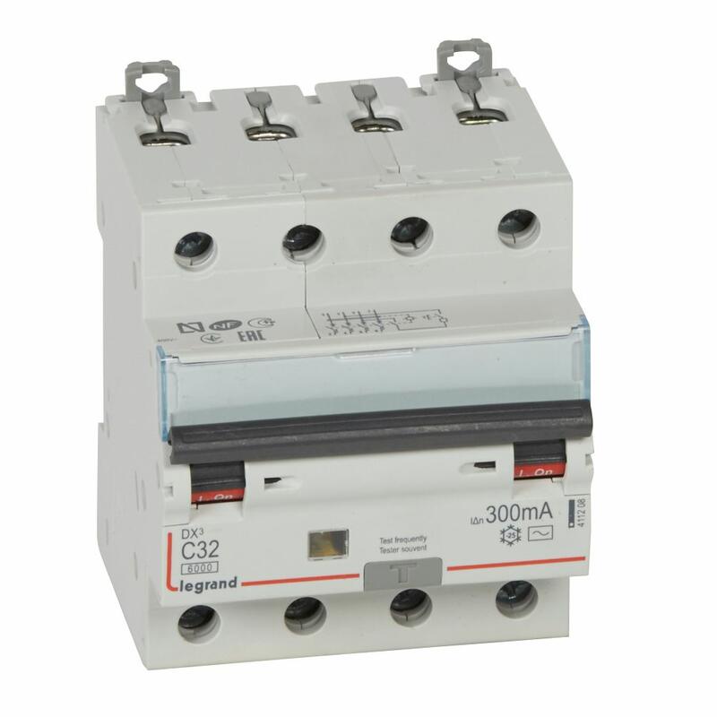 DISJONCTEUR 4P 32A LEGRAND +VIGI 300mA