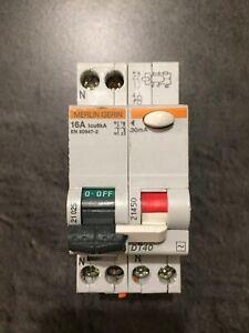 DISJONCTEUR DIFFERENTIELE 16A 30mA MERLIN GERIN