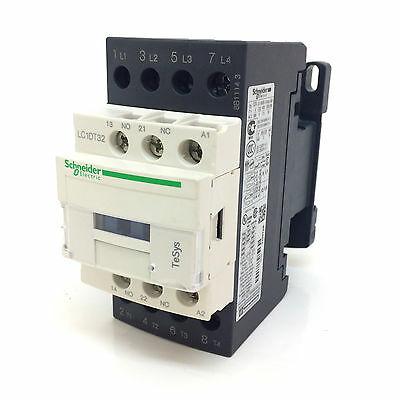 CONTACTEUR DT32 4P 220V SCHNEIDER